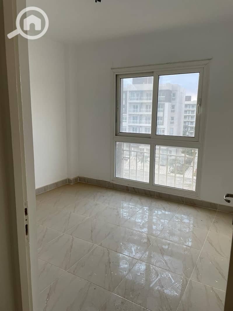 7 03d012fb-cded-4a26-b994-ba017fe26ea2. jpg