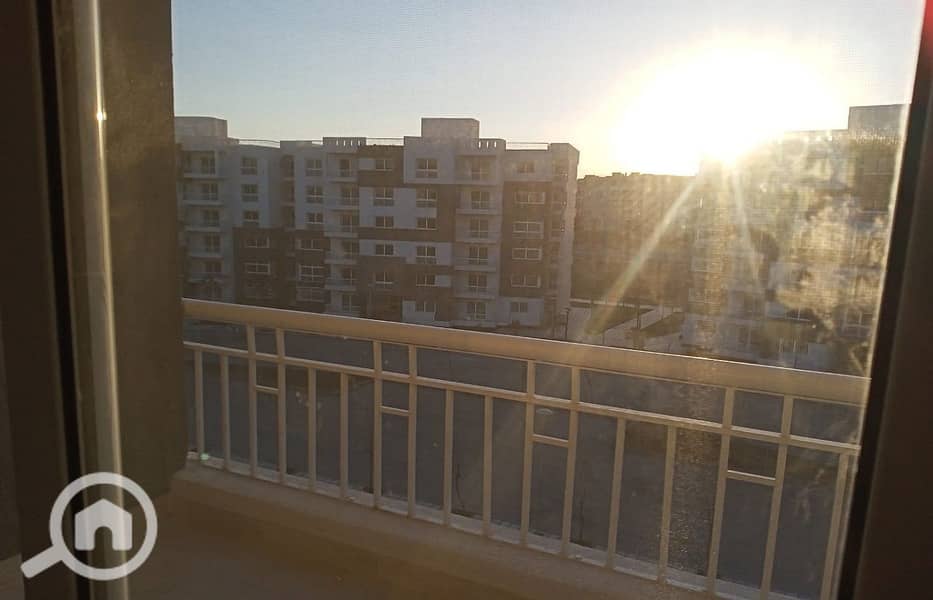 13 f76d4a86-d5d6-4156-af85-66217761e660. jpg