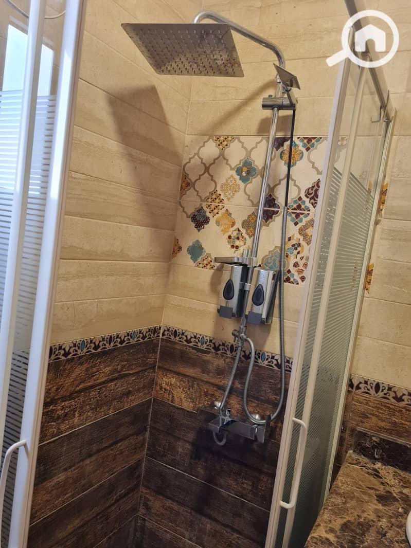 29 WhatsApp Image 2025-12-13 at 1.24. 24 PM (1). jpeg