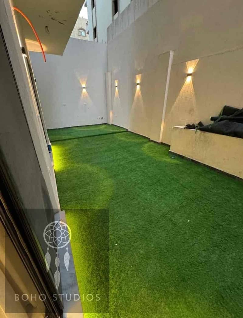 10 ef0f5108-d28c-429e-9459-c7777fe30f91. jpg