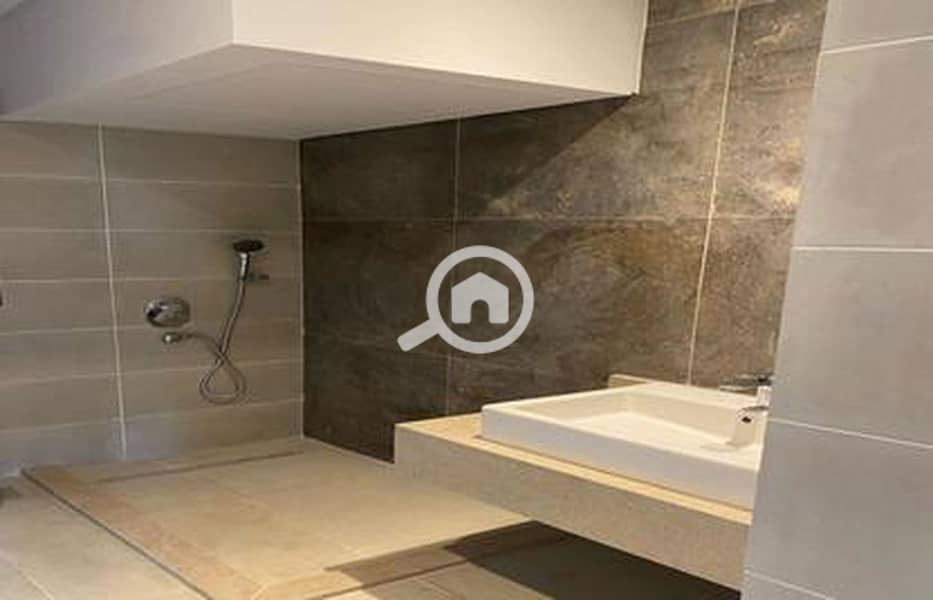 6 954efo-416x272_1400x900. jpg