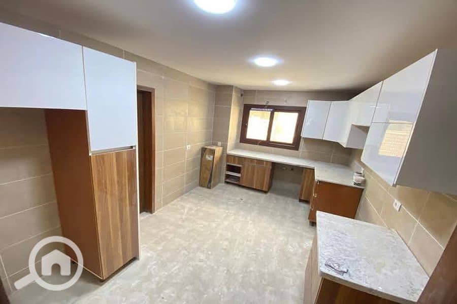 4 FB_IMG_1740050296367_900x600. jpg