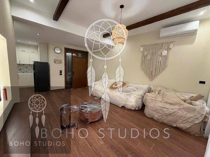 9 2b3ec9bb-8134-477a-8fe0-b3ad61c9be88. jpg