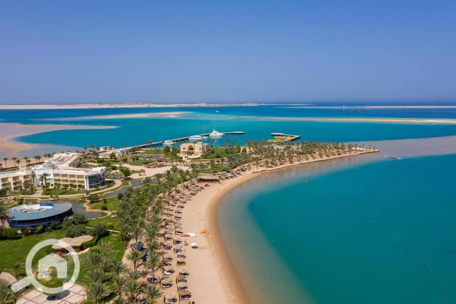 8 Palm-Royale-Resort-Soma-Bay-Exterior. jpeg