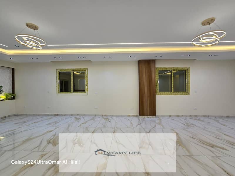 25 WhatsApp Image 2025-09-10 at 7.39. 41 PM (3). jpeg