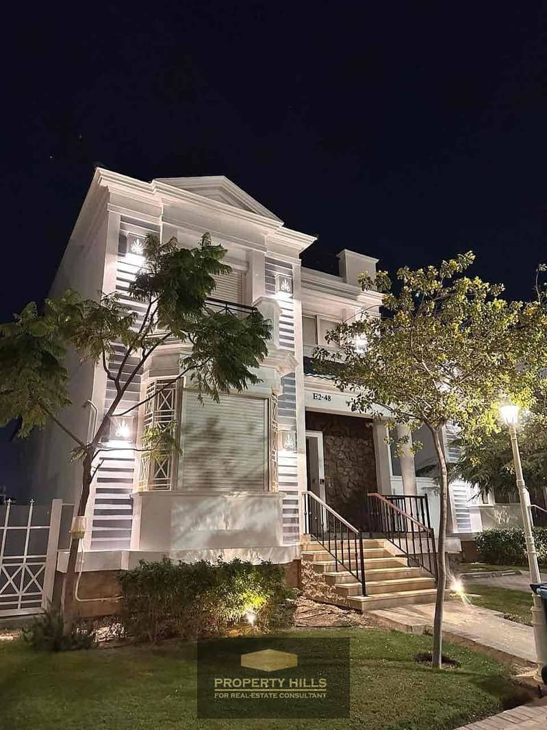 6 98d7fc30-7b27-47c7-b7ee-080a737e80de. jpg