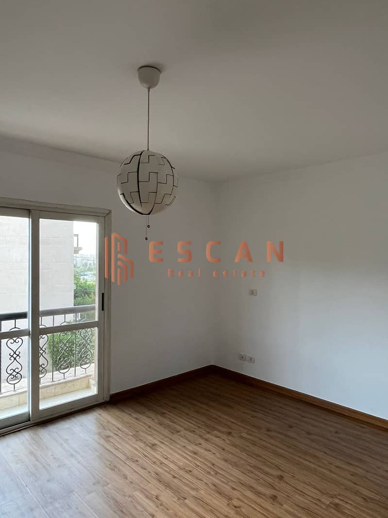 8 WhatsApp Image 2025-12-18 at 12.29. 46 PM. jpeg