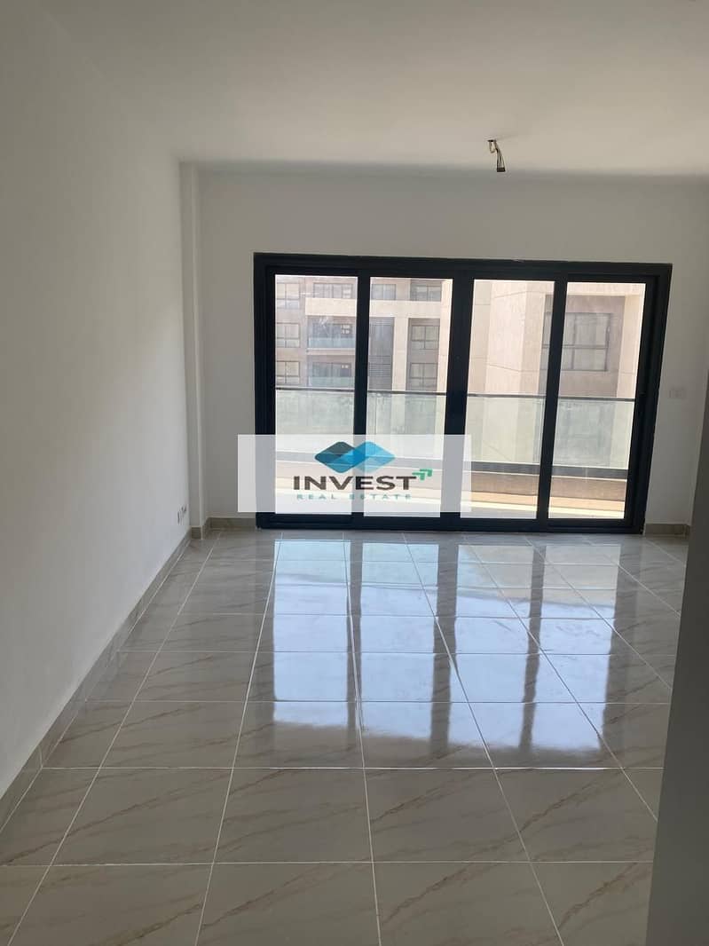 7 8bc5775c-9f28-42be-8953-47fbcad4144e. jpg