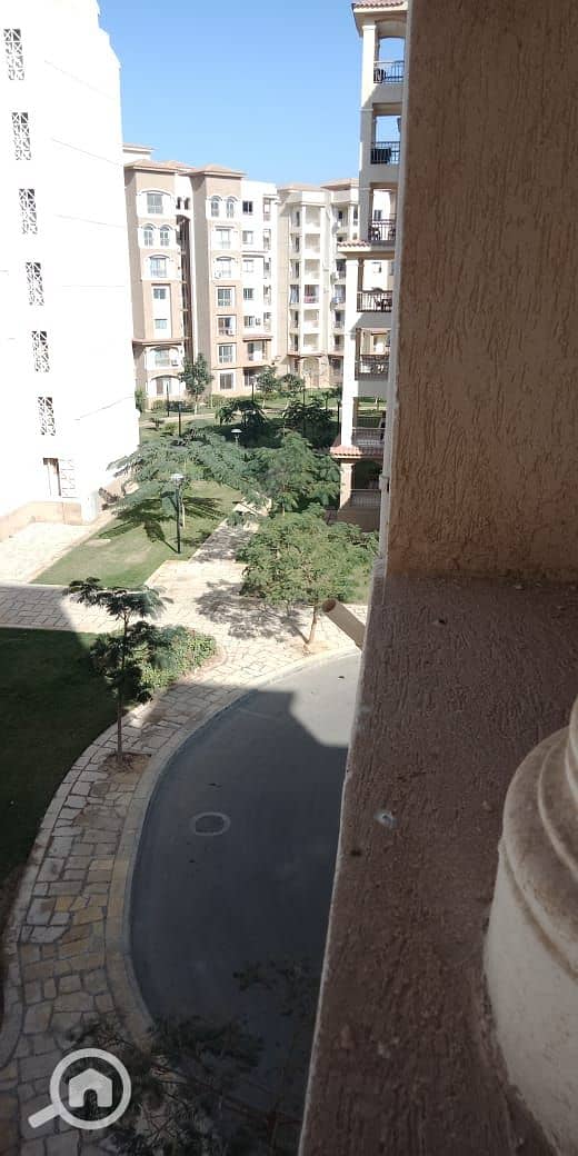 9 8c392ac3-3efd-43ef-a2fc-9a5e58c1d75f. jpg