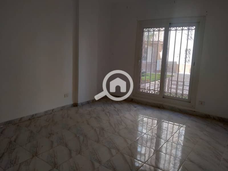 21 1f424352-4aa9-4e1b-80c6-ad96b793f2f5. jpg