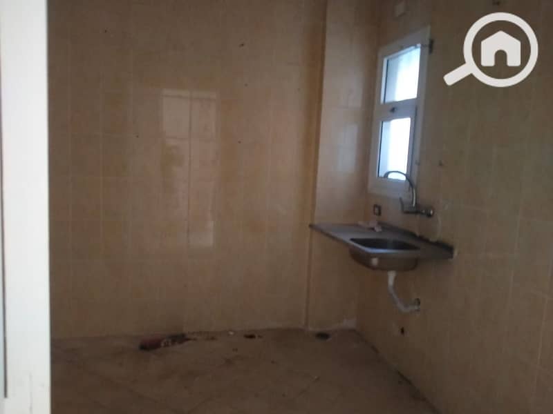 22 7a43cd8f-2d9c-4ef3-b1a3-e0f1299d8c39. jpg