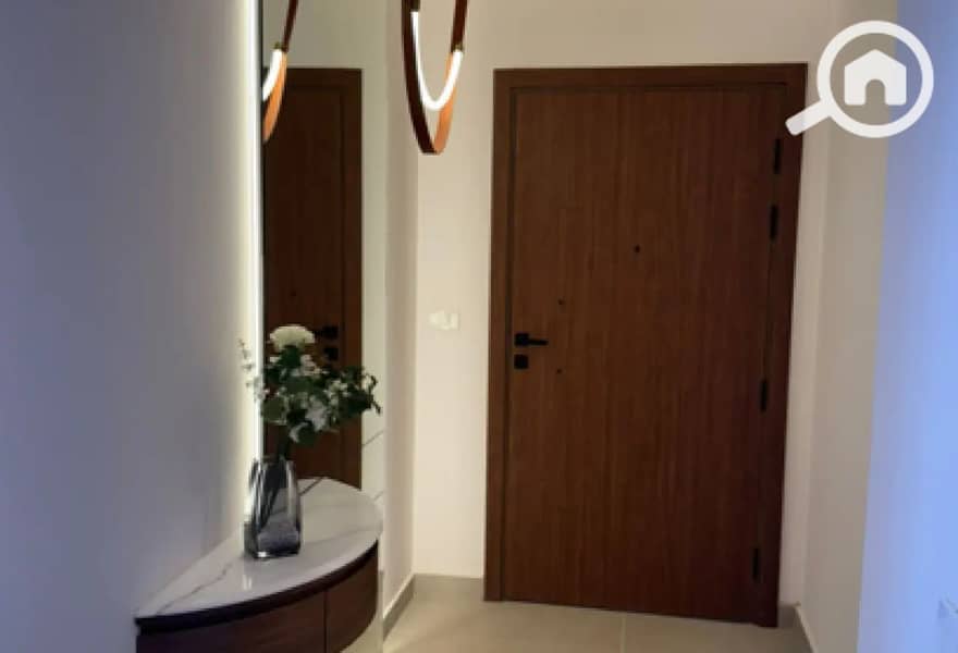 7 8112317-9c537o. jpg