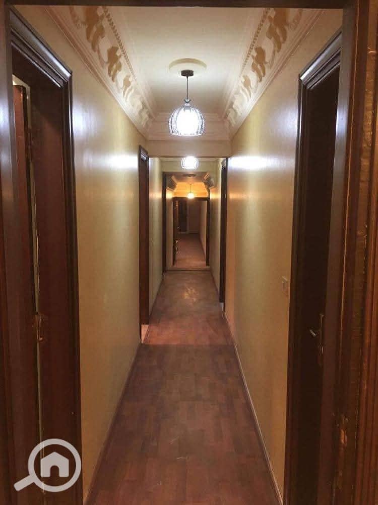 8 38c54e6a-ddb1-41fe-acbc-0fb44d83e5ce. jpg