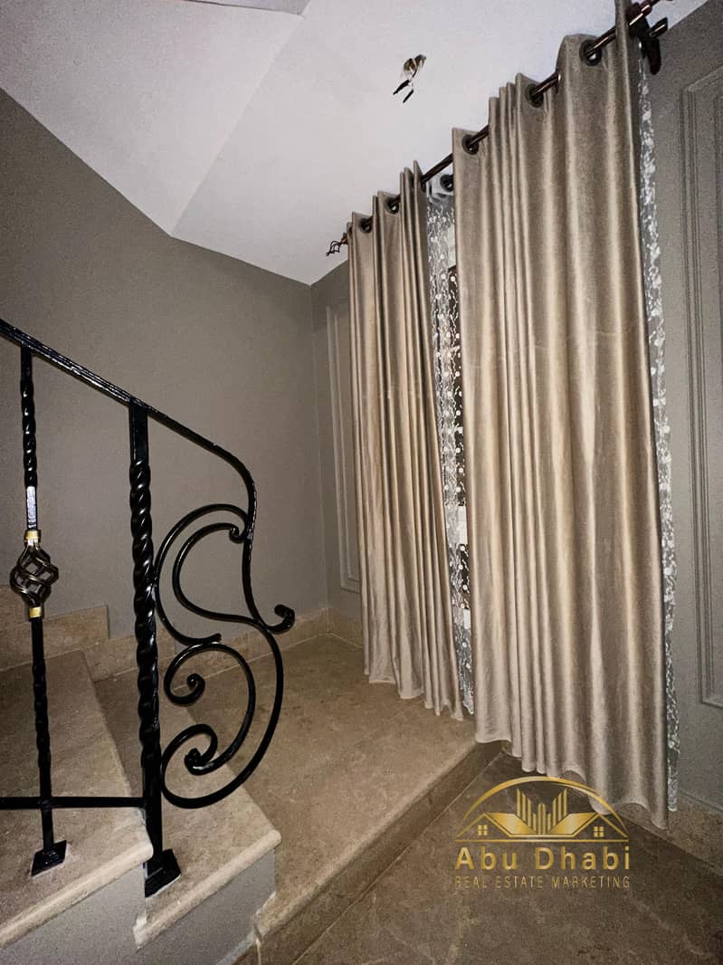 25 a4f02173-9b46-49e8-ab29-9912f58903f9. jpg