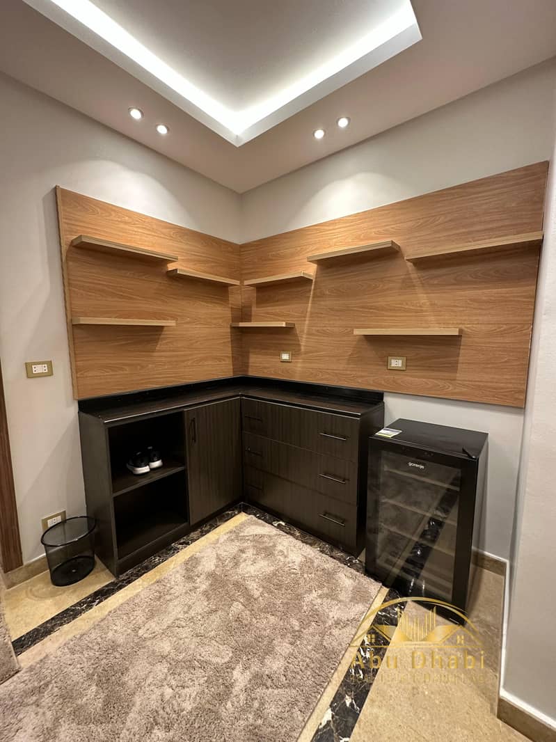 29 37c714aa-6940-44e9-9fdb-0faefef6e89b. jpg