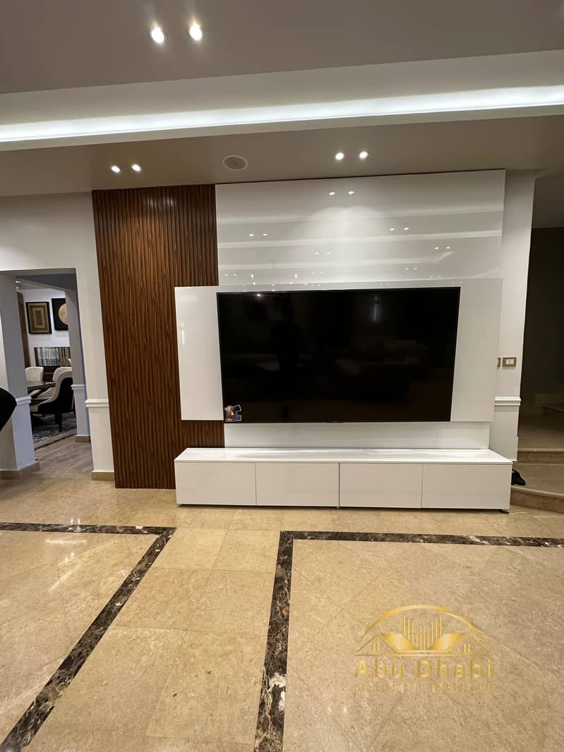 30 a31d0561-d41b-4b99-a0ec-29399b000d9e. jpg