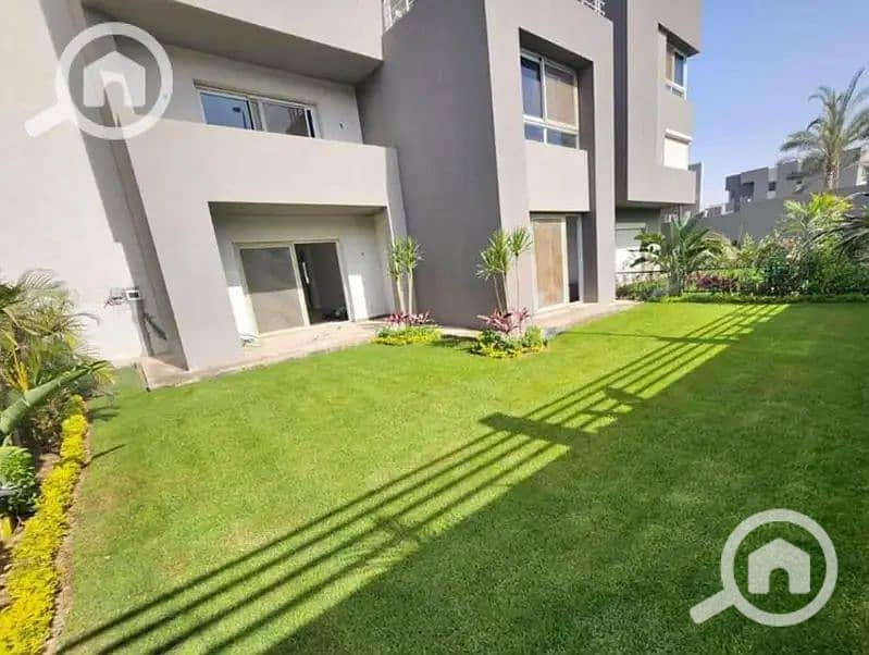 3 32818470-800x600. jpg