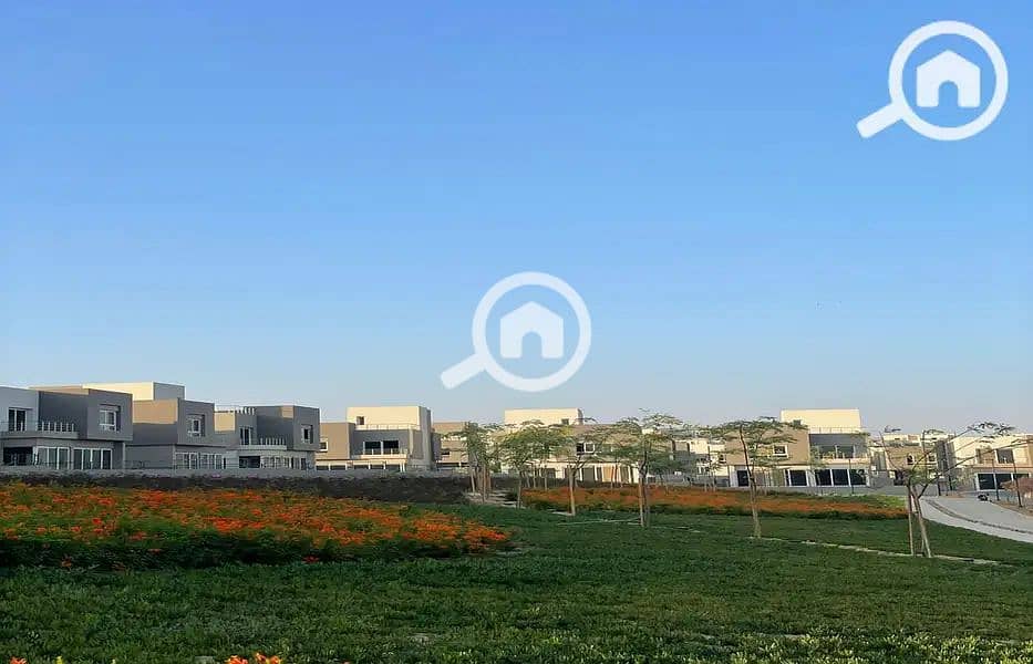 4 32706278-800x600. jpg