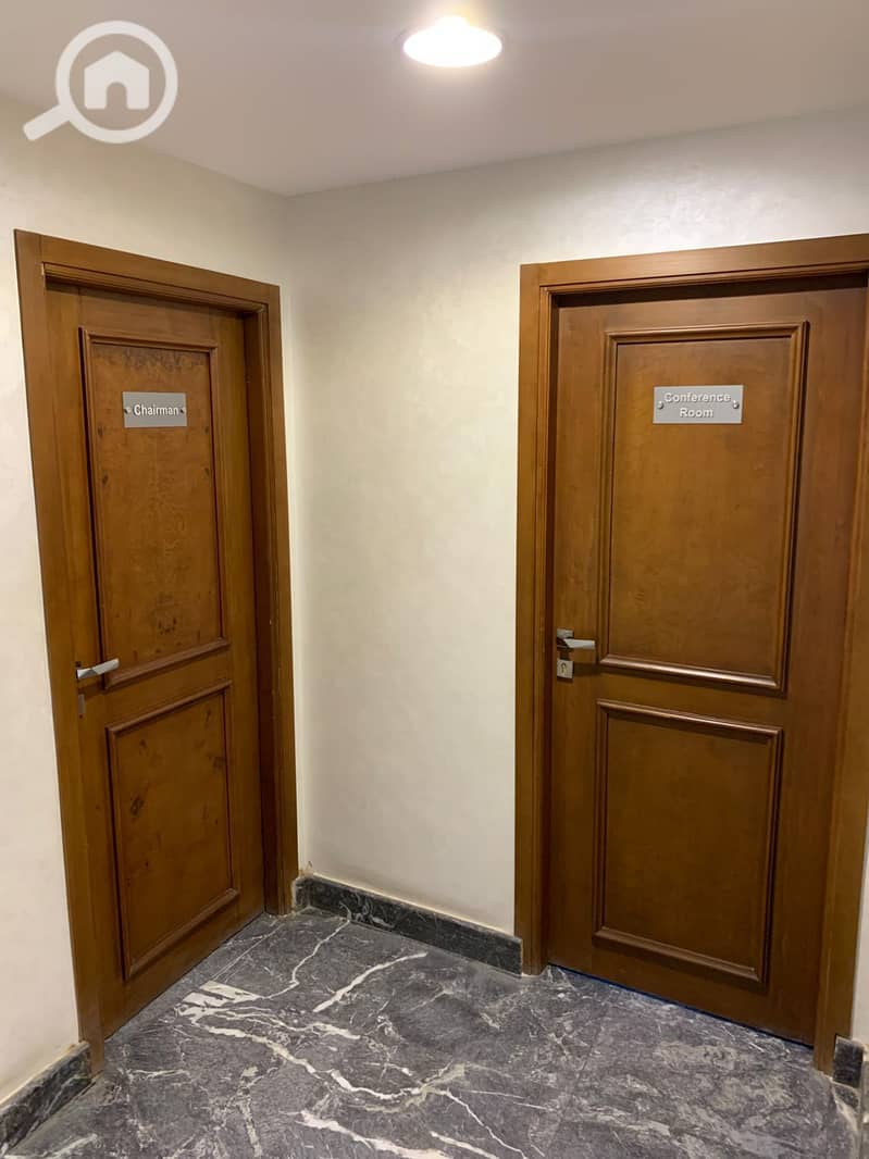 13 PHOTO-2025-12-20-12-54-20 2. jpg