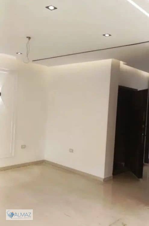 4 WhatsApp Image 2025-12-20 at 12.51. 02 PM (2). jpeg