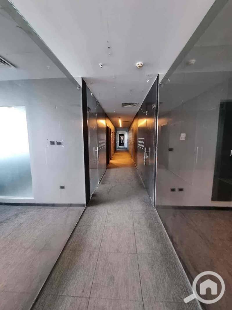 2 1fbf0e30-e572-45d8-99f0-2f6f33035d0f. jpg