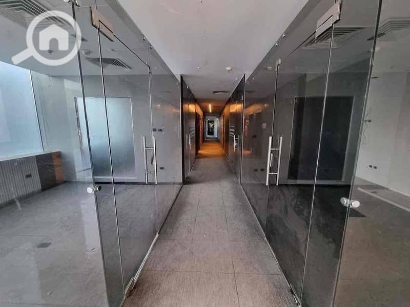 5 938692e9-2afc-4476-a7dc-fe6b34155797. jpg