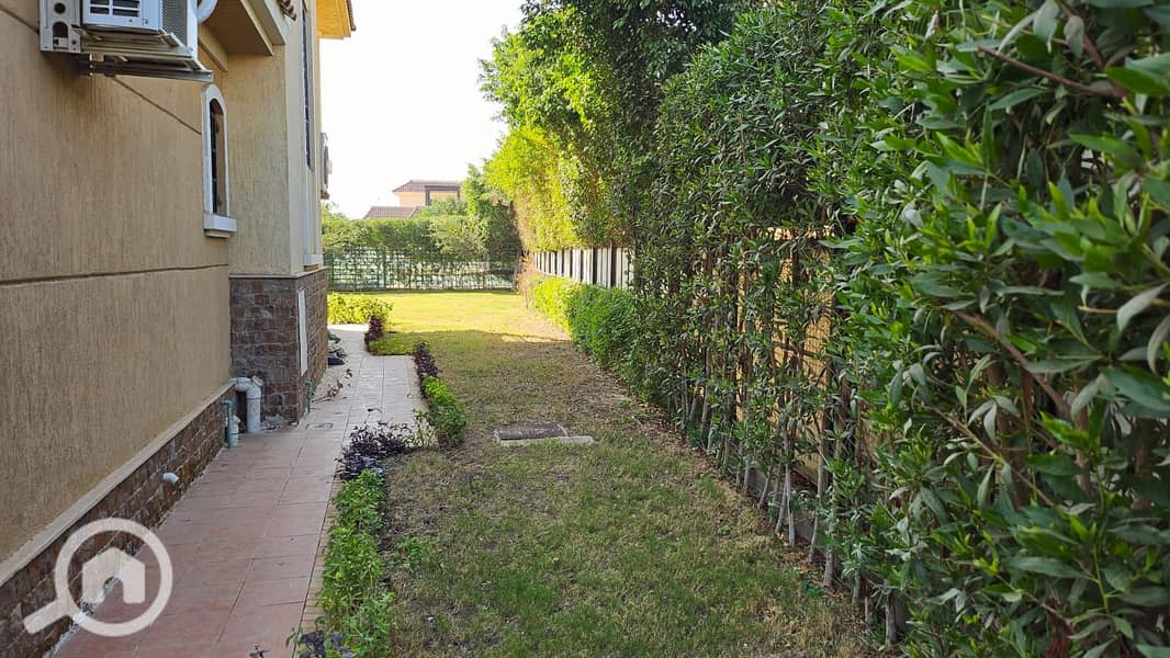 29 fe366724-294b-47cc-998c-5023779a08b9. jpeg