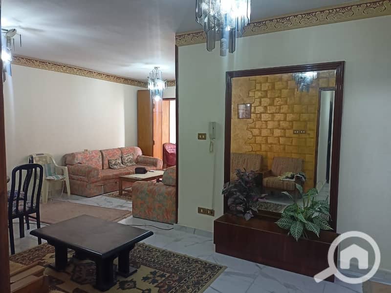 5 e8c177ef-4cbc-4675-a9bc-bc53584316e4. jpg