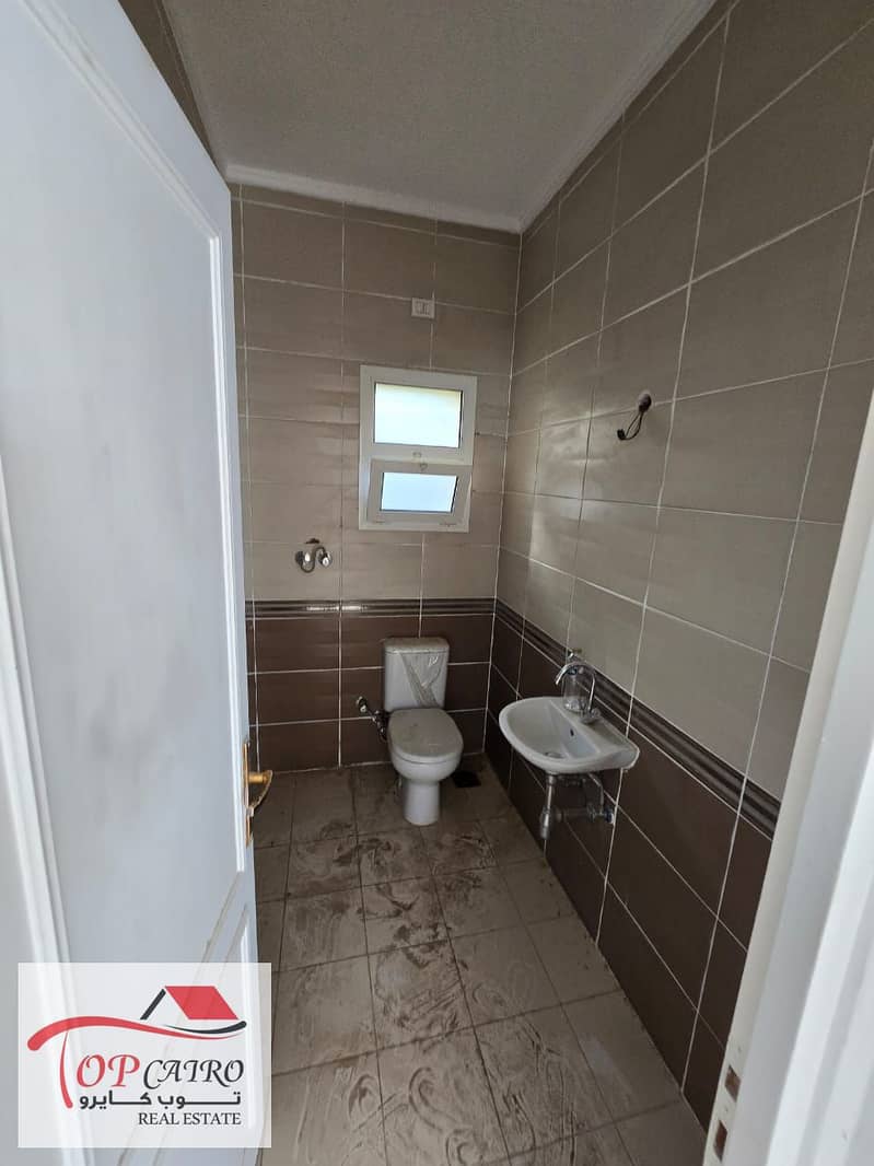 3 WhatsApp Image 2025-11-22 at 1.48. 12 PM. jpeg