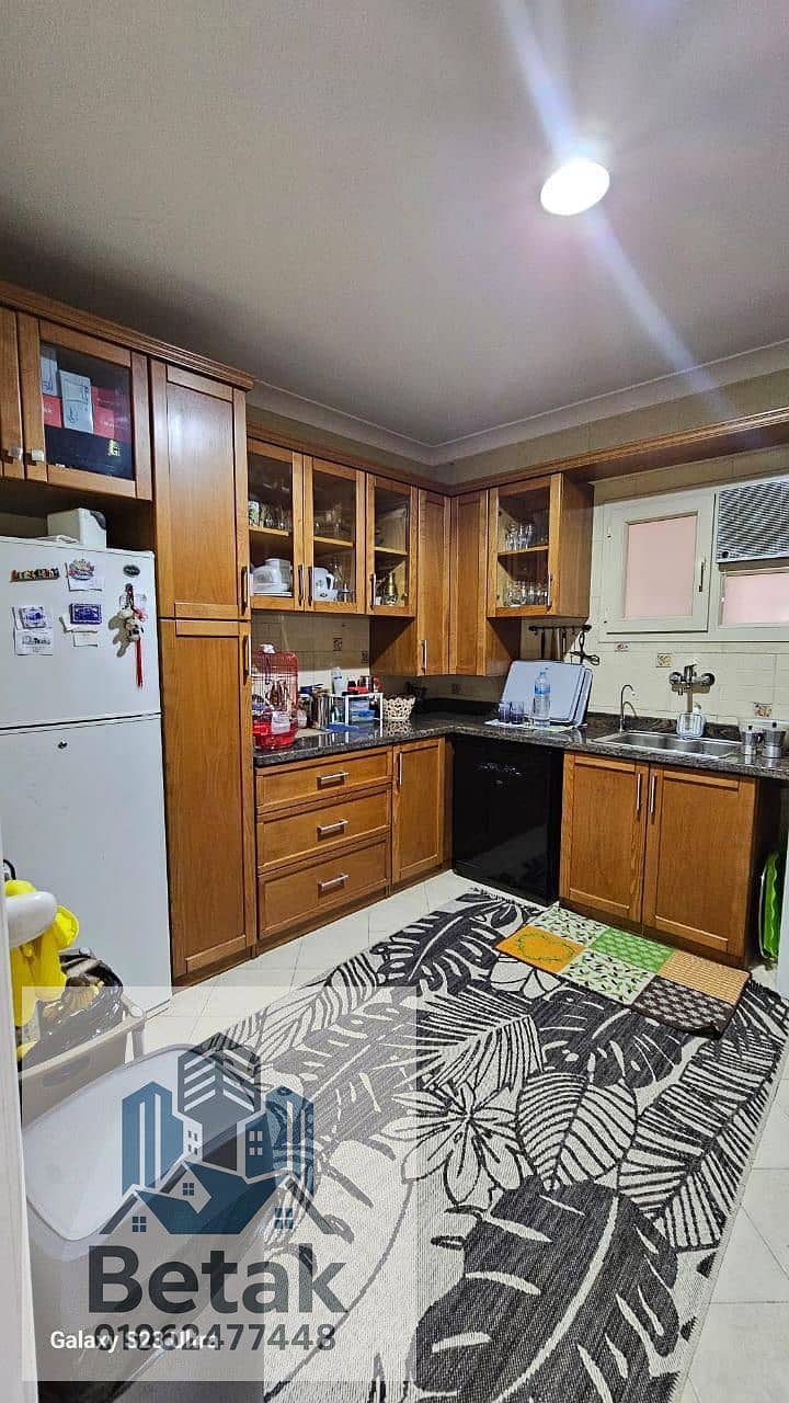 4 0af73f40-d117-4127-a3cc-962739a1f4a5. jpeg