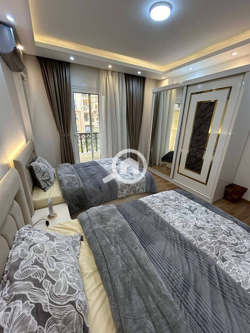 8 604373378_1577560699987906_8648830656386018451_n. jpg