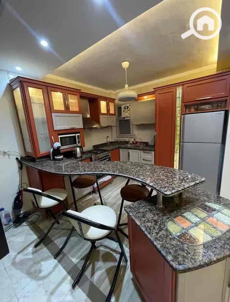 11 08ff5b8f-270d-459e-ab0e-9ffe8f127491. jpg