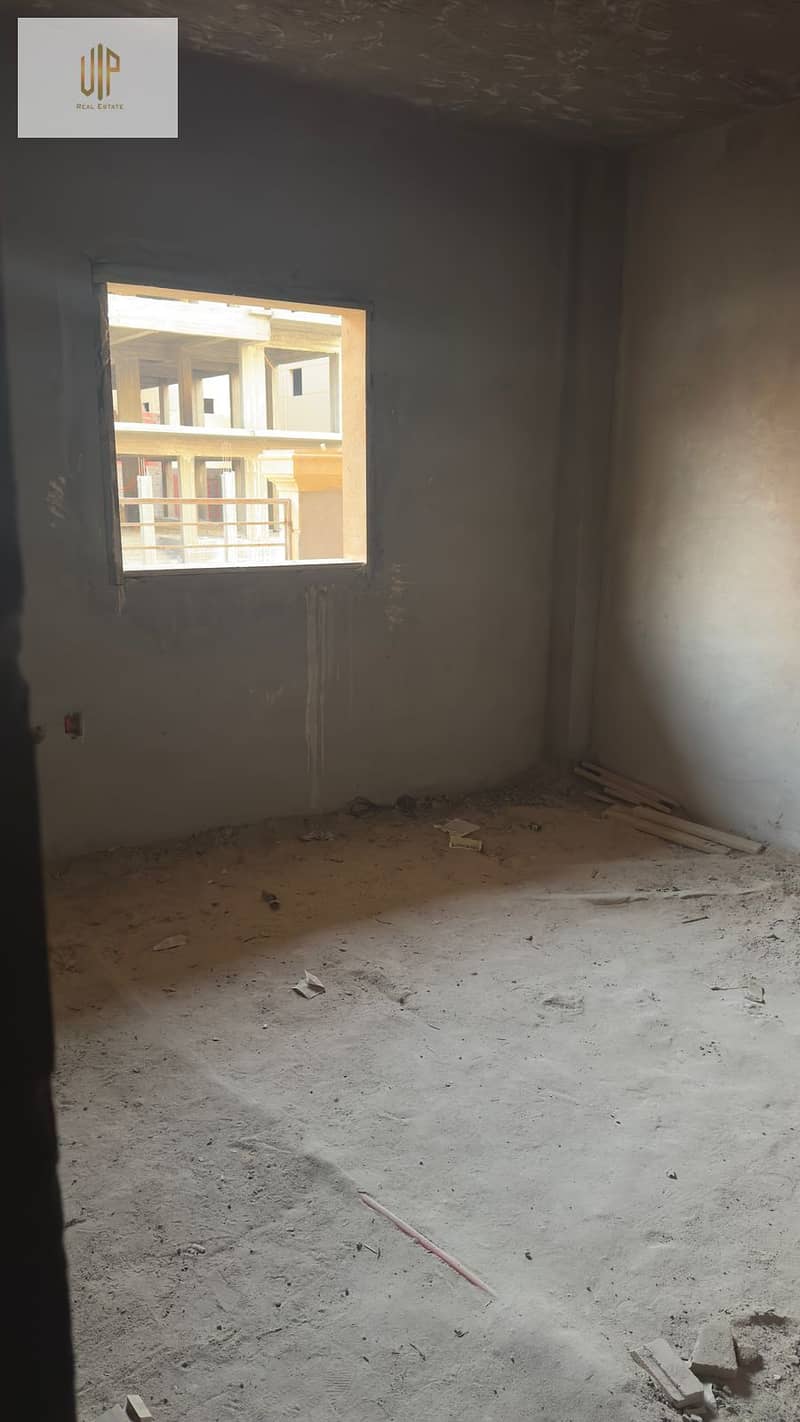 4 WhatsApp Image 2025-12-18 at 8.31. 42 PM. jpeg