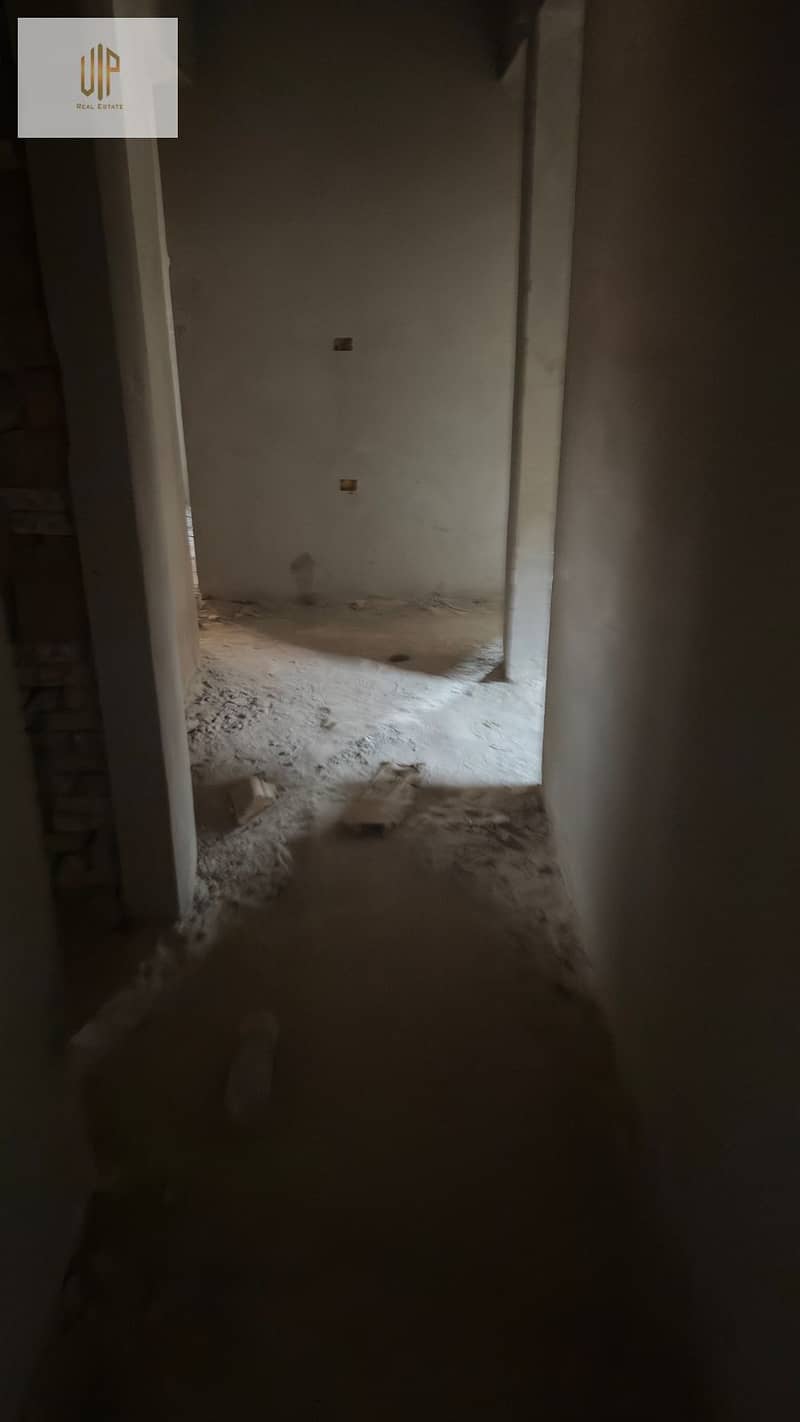 8 WhatsApp Image 2025-12-18 at 8.31. 43 PM (4). jpeg