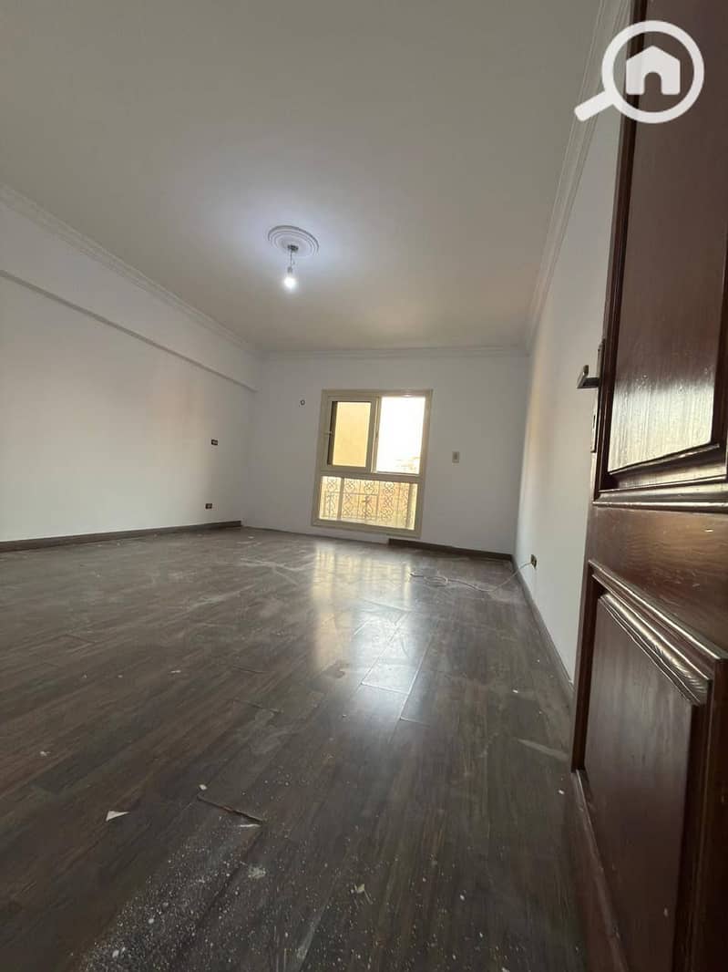 6 598359691_1510529684408936_563725820772411190_n. jpg