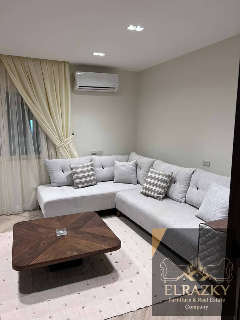 8 597720058_1206112081672484_5236300227013277813_n. jpg