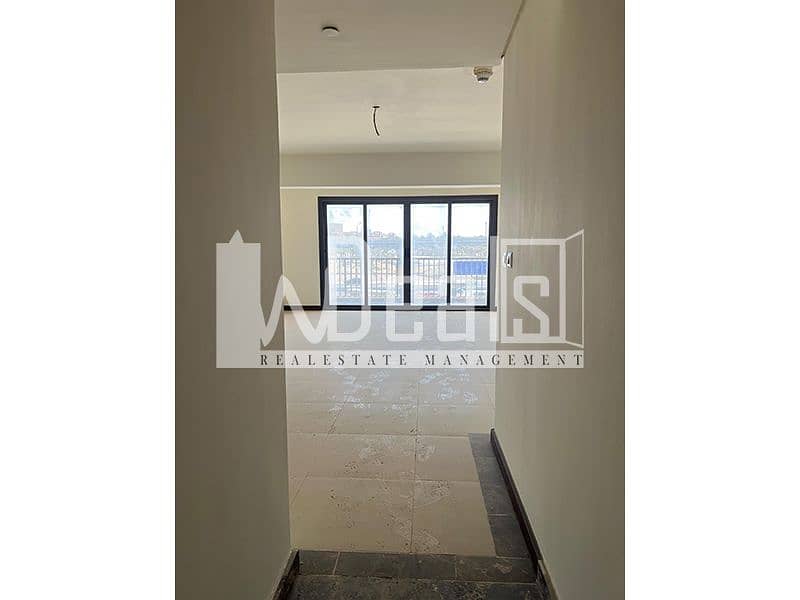 4 WhatsApp Image 2025-12-15 at 17.20. 05. jpg