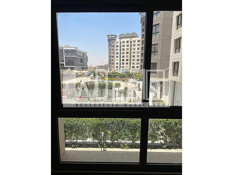 12 WhatsApp Image 2025-12-15 at 17.20. 02. jpg