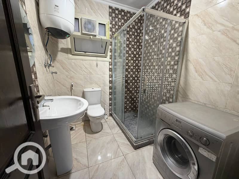 4 WhatsApp Image 2025-12-07 at 10.58. 40 AM (1). jpeg