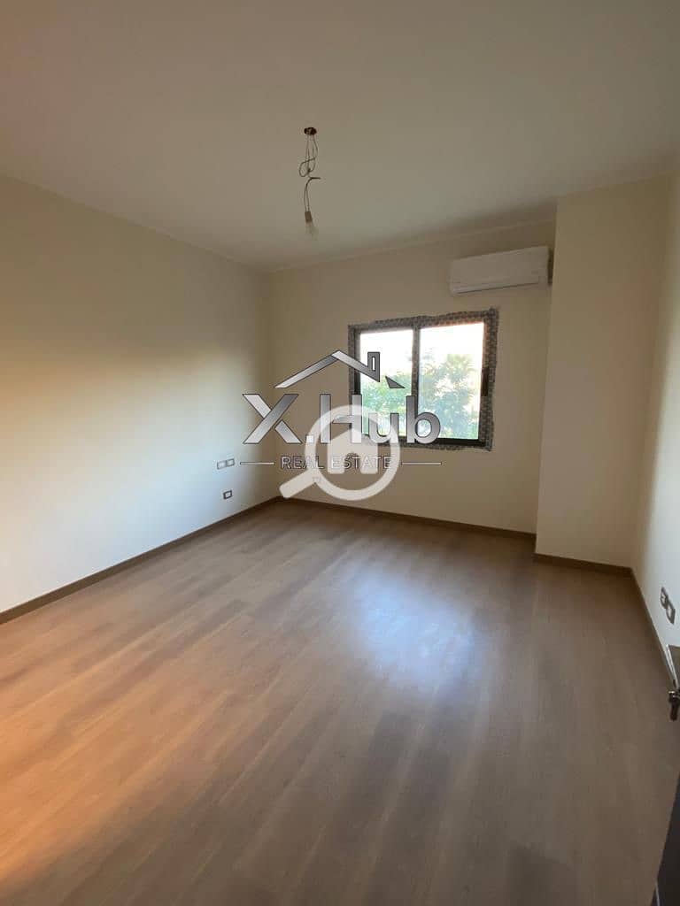 4 14584cac-ea1c-4c70-8827-c55339db7e9a. jpg