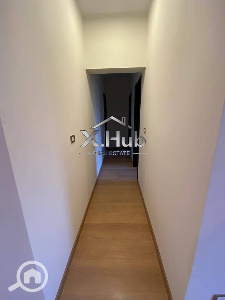 7 0ca22dc5-8f1b-4689-b236-a01df7a18027. jpg