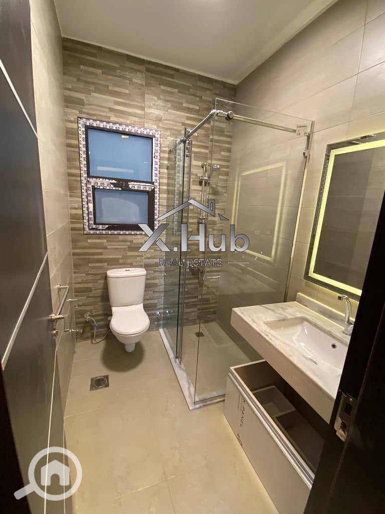 12 44639dab-5509-46c8-921f-7d35348ab600. jpg