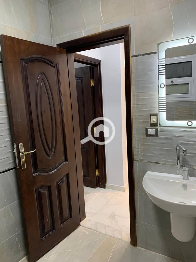 6 WhatsApp Image 2025-12-20 at 1.59. 03 PM. jpeg