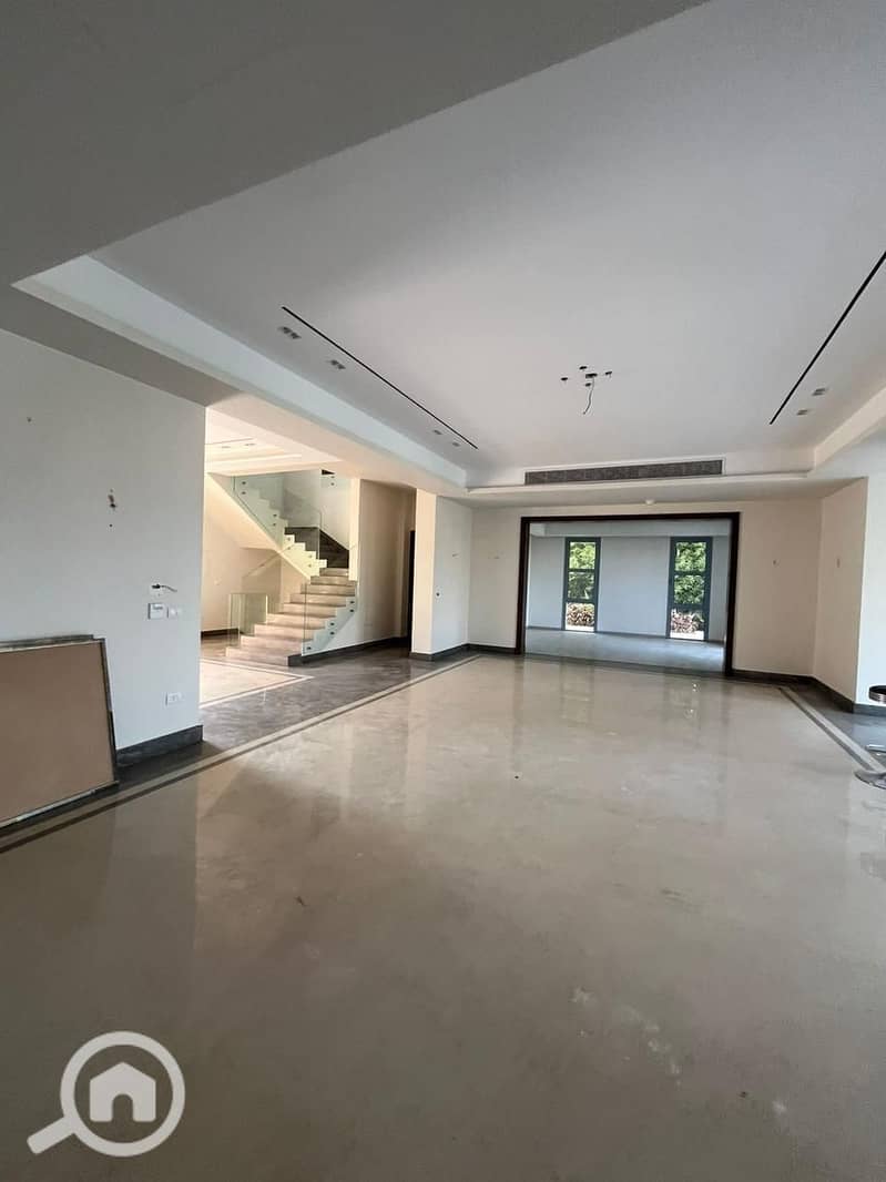 3 133379bc-c76b-4568-a00c-ee06bb2cd452. jpg