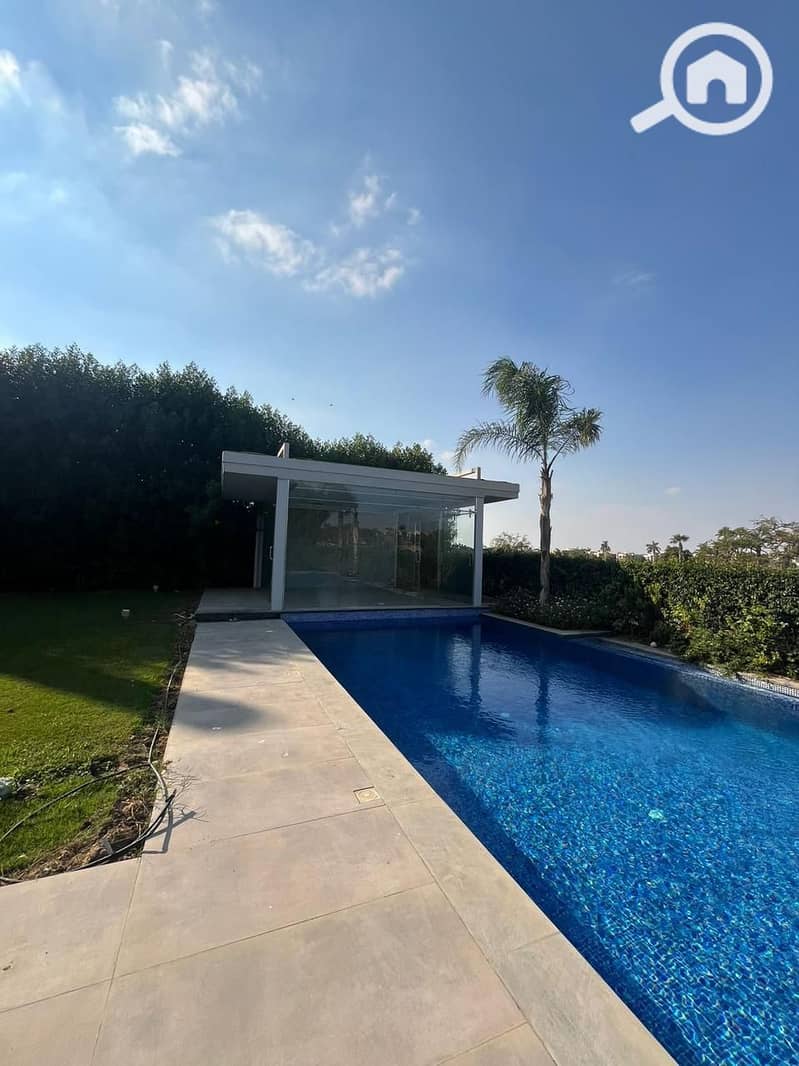 6 806d282f-bdbb-4914-ad49-a6740de8e4a3. jpg