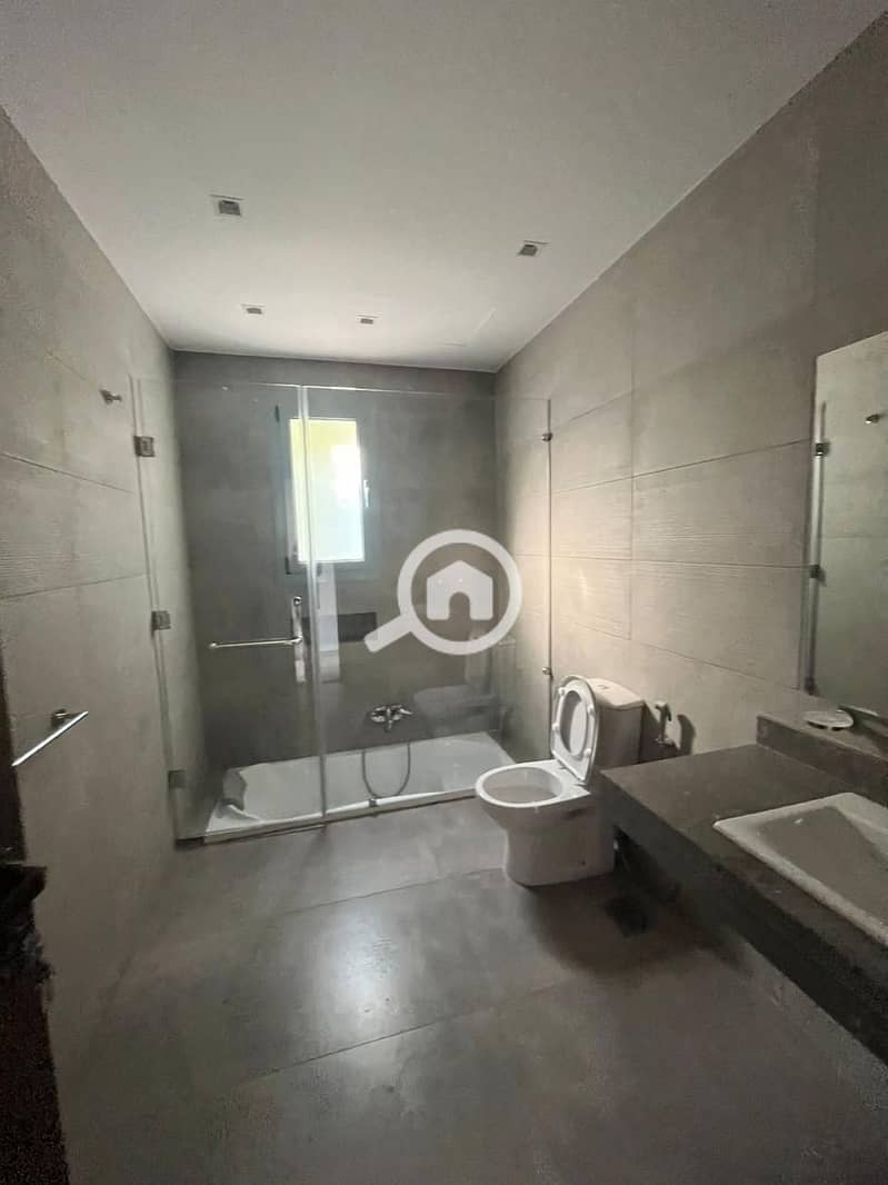 10 dfbba94b-a776-484c-ae46-f6717c236dca. jpg