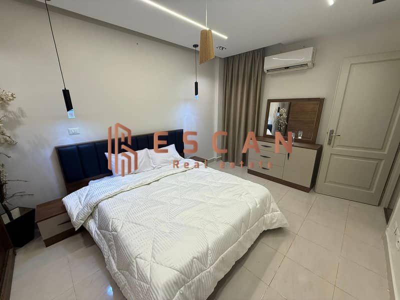 8 598469853_1925794165012012_5958398818896791039_n. jpg