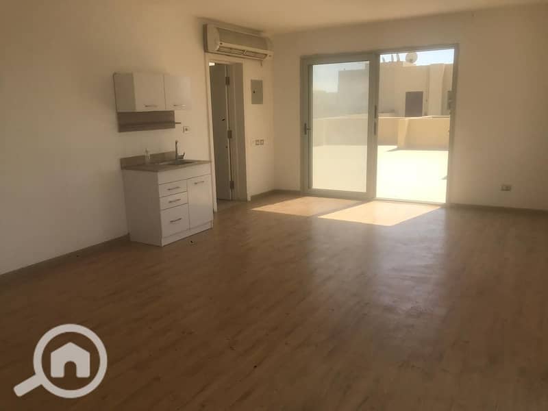 2 2b02f487-671a-4745-8709-2ed4765ec8ee. jpg