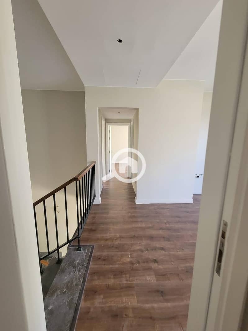 3 WhatsApp Image 2025-11-23 at 12.48. 50 PM (1). jpeg