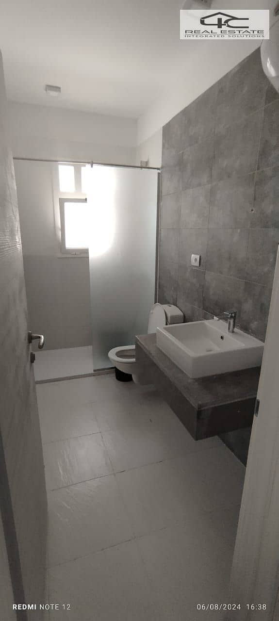 8 WhatsApp Image 2025-12-17 at 7.42. 53 PM (1). jpeg